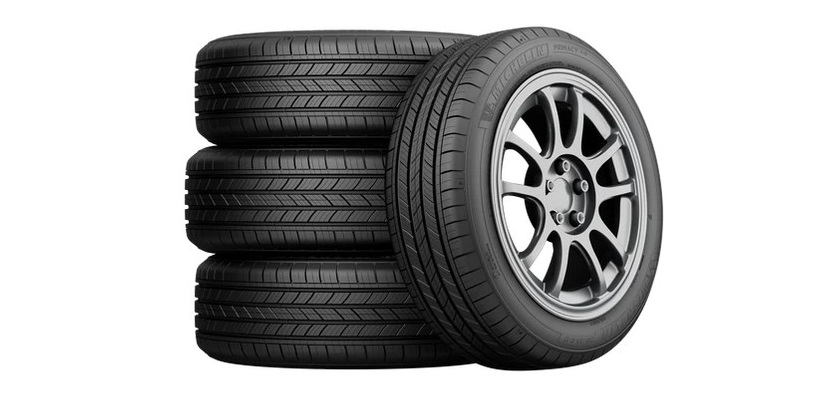 Neumáticos Michelin Primacy All Season apilados